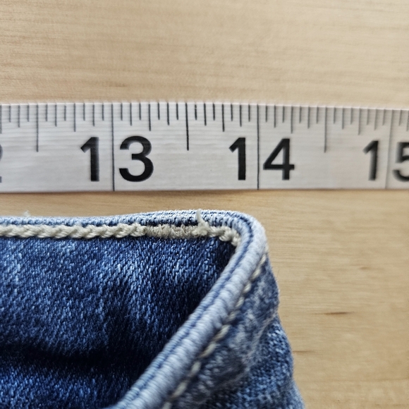 Judy Blue Jeans Women's 7/28 Blue Straight Fit Release Hem Wiskered - Picture 9 of 13